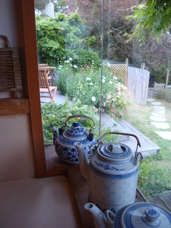 Bed & Breakfast Featherstone B&B